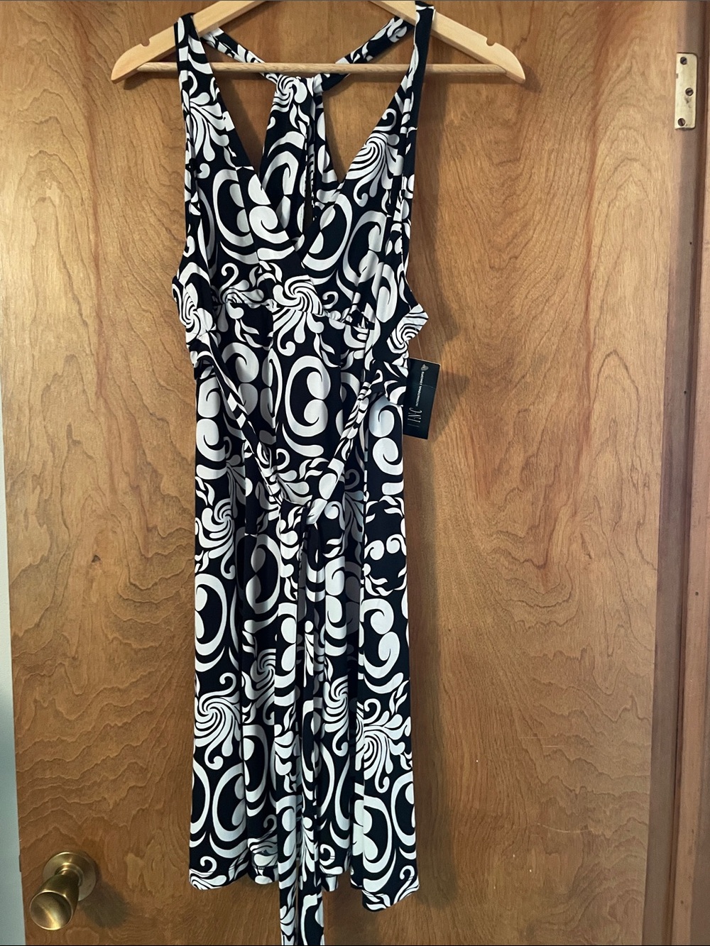 INC International Concepts Black and Off-White Swirl Tie-Back Midi Dress, Large